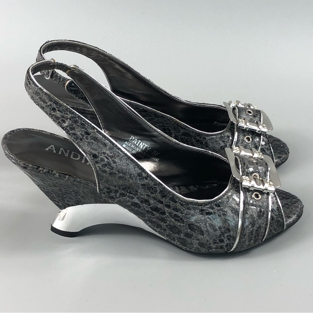 Andiamo Women’s Open Toe Wedge Size 8M